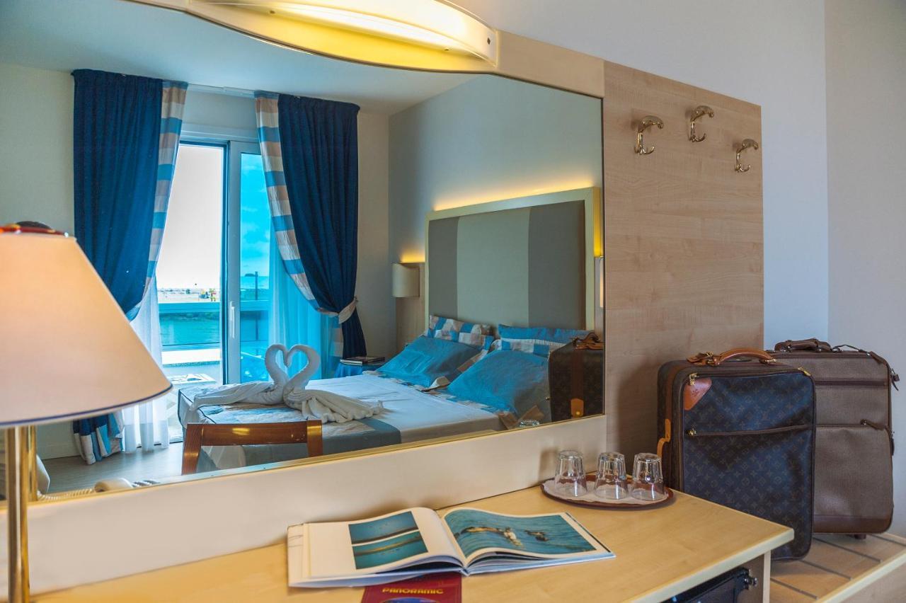 Hotel Panoramic Caorle Exterior photo