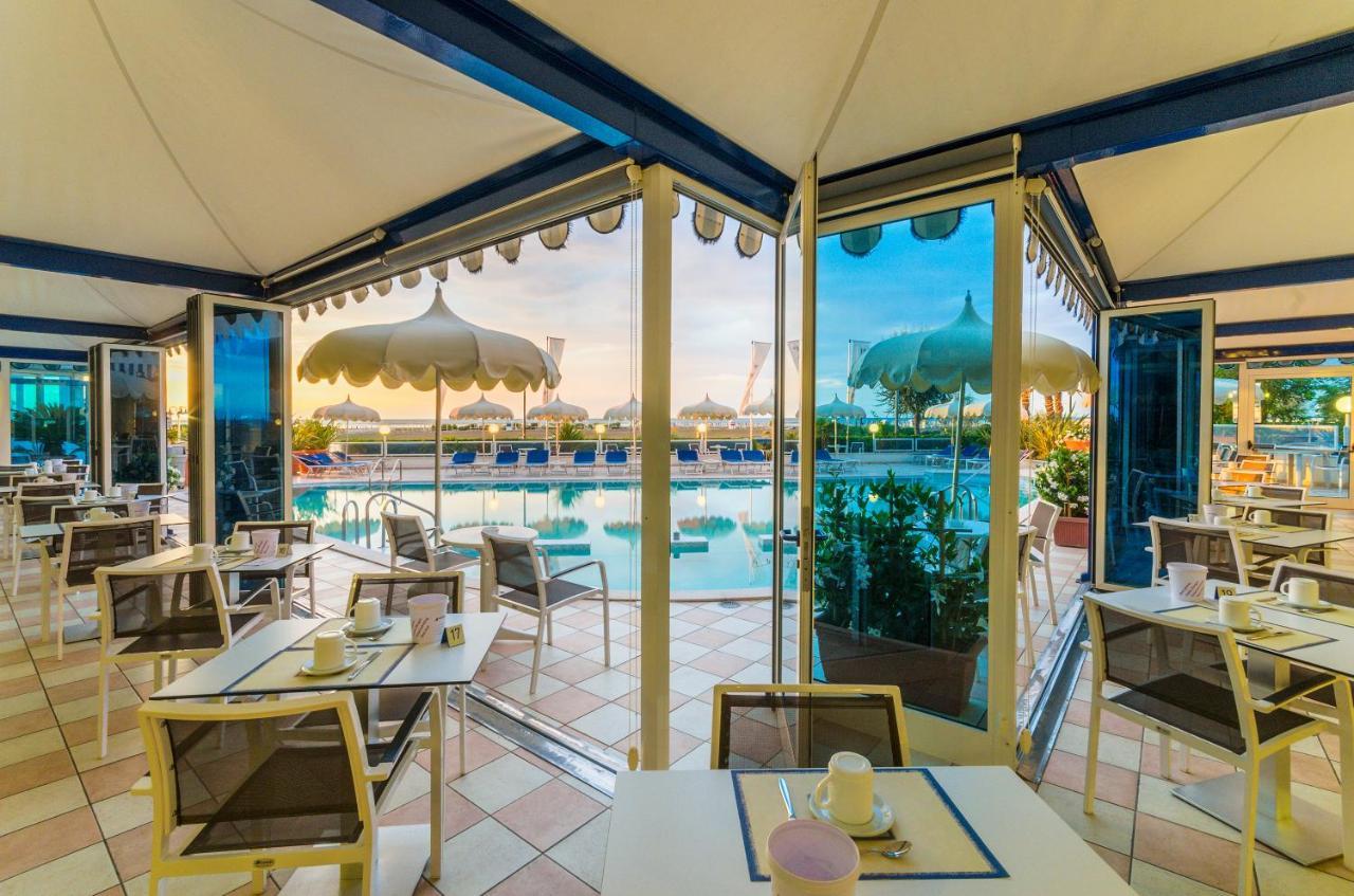 Hotel Panoramic Caorle Exterior photo