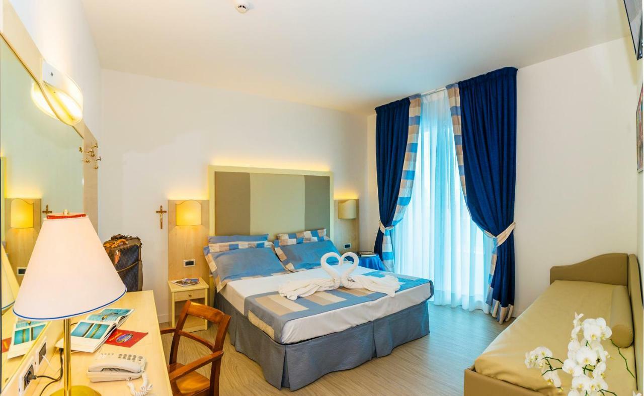 Hotel Panoramic Caorle Exterior photo
