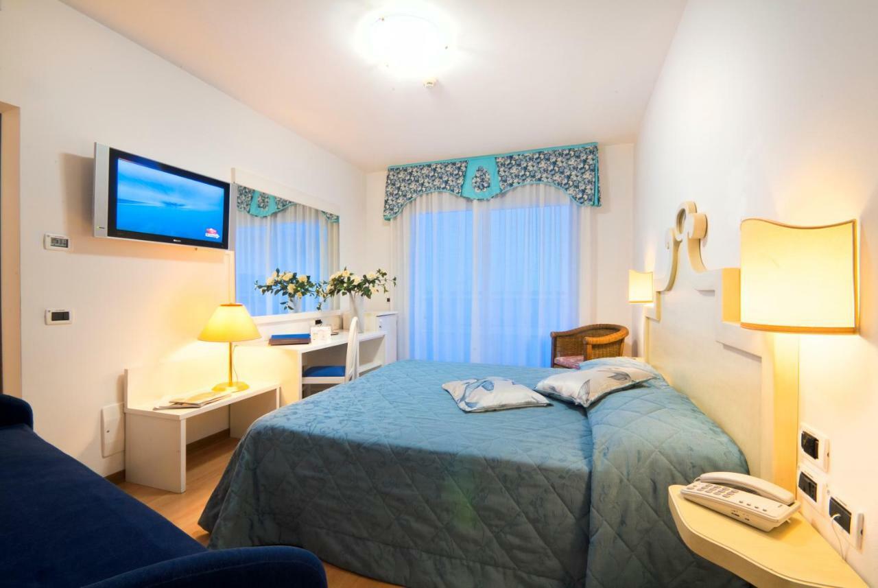 Hotel Panoramic Caorle Exterior photo