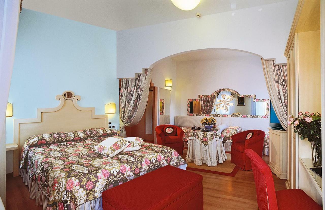 Hotel Panoramic Caorle Exterior photo